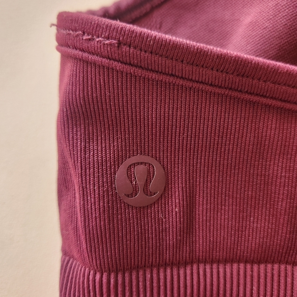 Lululemon High Neck Sports Bra Maroon Size 6 Cross Straps. - Picture 3 of 4
